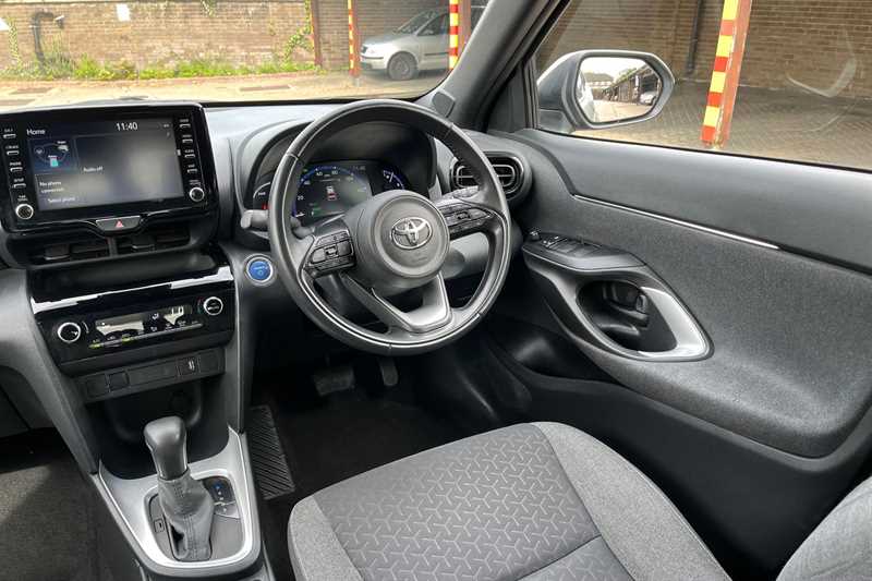 Used Toyota Yaris Cross 2022 for sale - 78215985: Photo 37