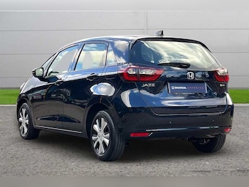 Used Honda Jazz 2023 for sale - 77795305: Photo