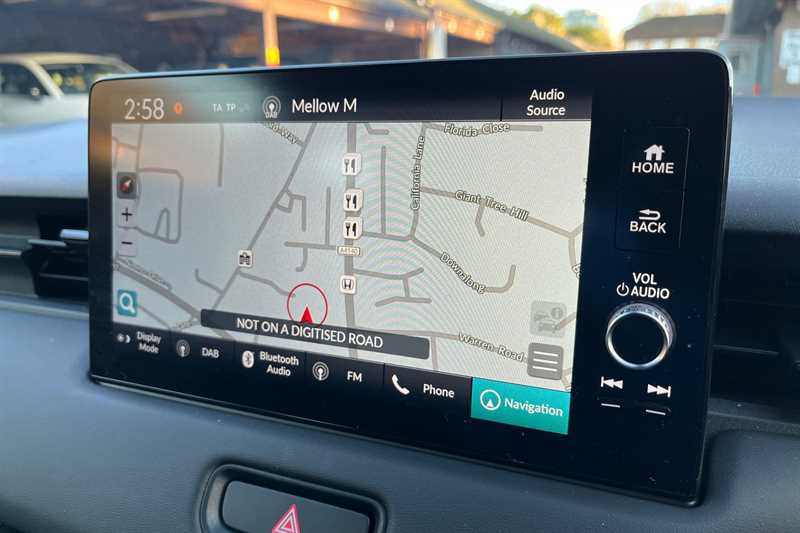 Used Honda HR-V 2023 for sale - 76636163: Photo 15