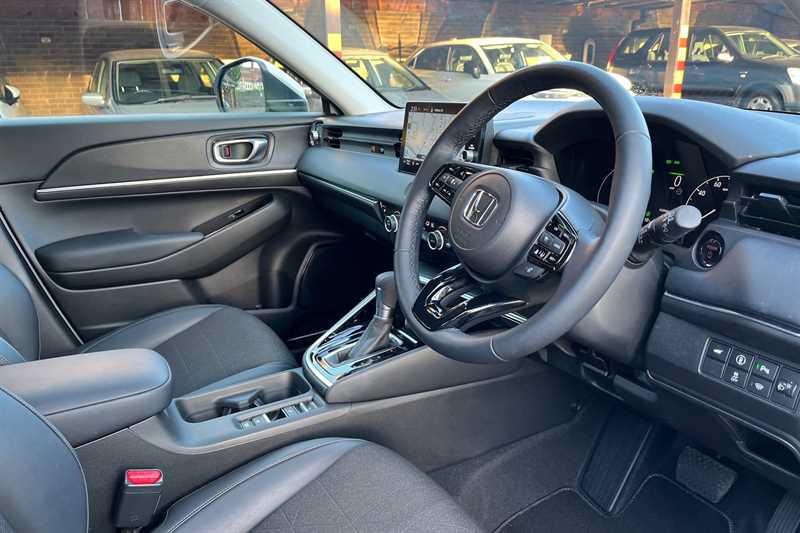 Used Honda HR-V 2023 for sale - 76636163: Photo 22