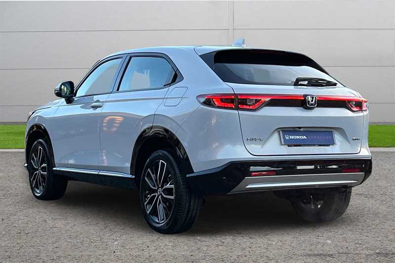 Used Honda HR-V 2023 for sale - 76636163: Photo 3