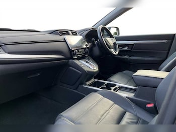 Used Honda CR-V 2021 for sale - 77660616: Photo