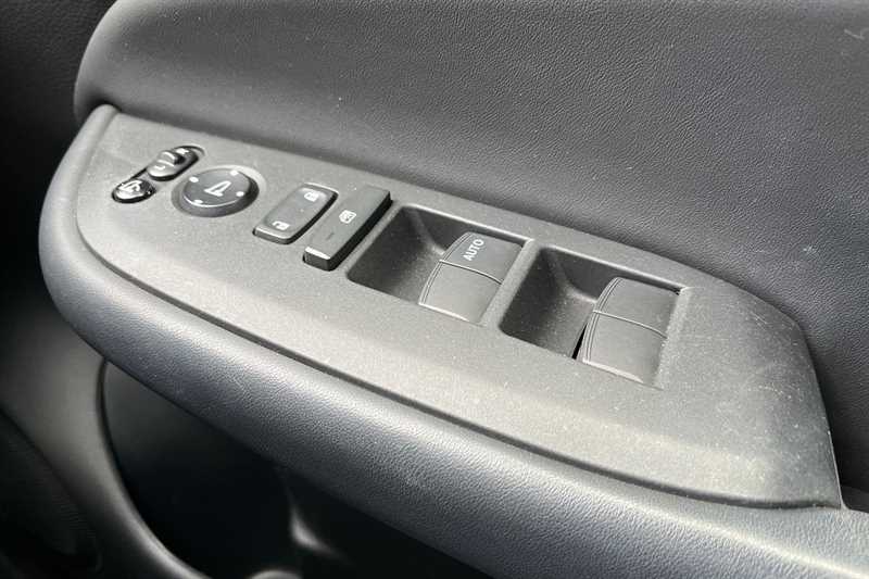 Used Honda Jazz 2021 for sale - 77960328: Photo 18