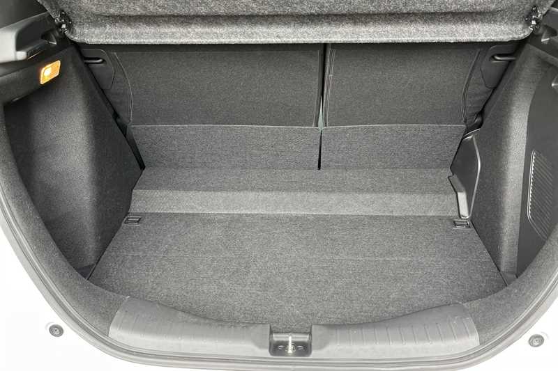 Used Honda Jazz 2021 for sale - 77960328: Photo 20