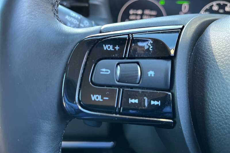 Used Honda HR-V 2023 for sale - 76155205: Photo 17