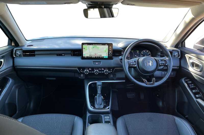 Used Honda HR-V 2023 for sale - 76155205: Photo 4