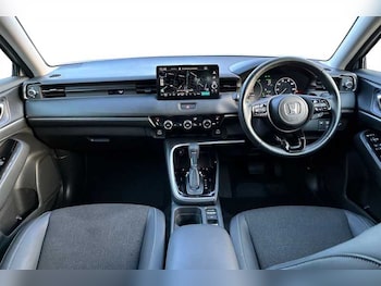 Used Honda HR-V 2022 for sale - 77043213: Photo