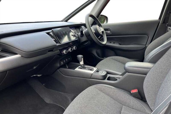 Used Honda Jazz 2021 for sale - 76155137: Photo 2