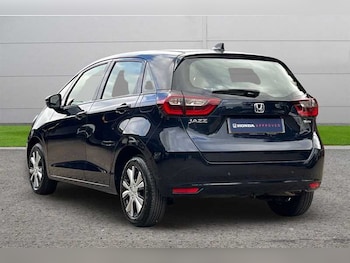 Used Honda Jazz 2021 for sale - 76155137: Photo 3