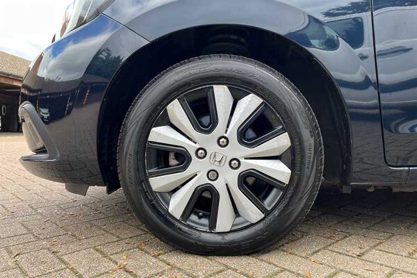 Used Honda Jazz 2021 for sale - 76155137: Photo 9