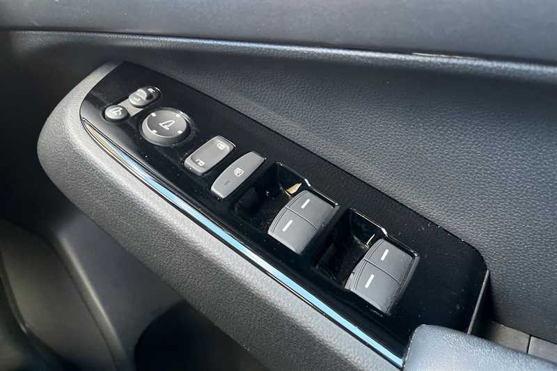 Used Honda HR-V 2023 for sale - 76773603: Photo 18