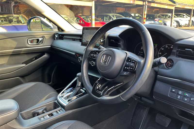 Used Honda HR-V 2023 for sale - 76773603: Photo 21