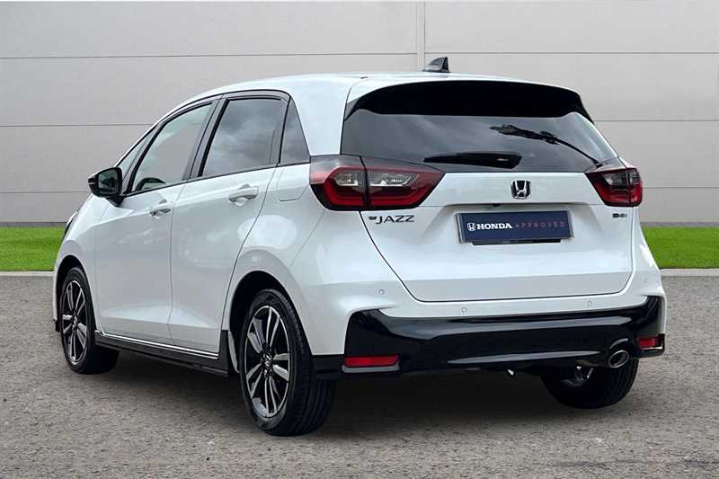 Used Honda Jazz 2023 for sale - 76155169: Photo 3