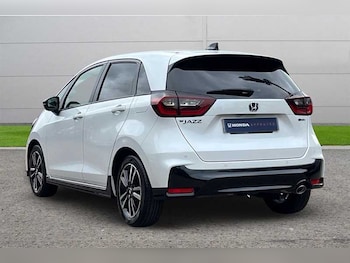 Used Honda Jazz 2023 for sale - 76155169: Photo