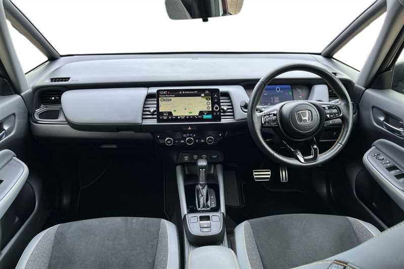 Used Honda Jazz 2023 for sale - 76155169: Photo 4