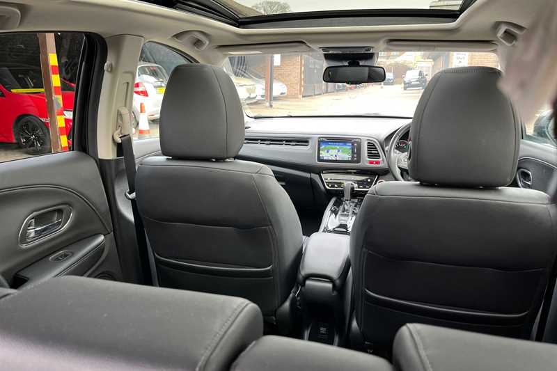 Used Honda HR-V 2018 for sale - 77979199: Photo 31