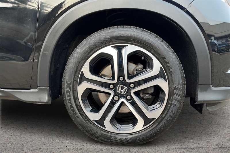 Used Honda HR-V 2018 for sale - 77979199: Photo 9