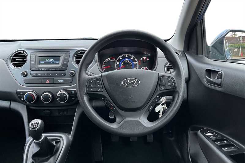 Used Hyundai i10 2017 for sale - 76610046: Photo 13