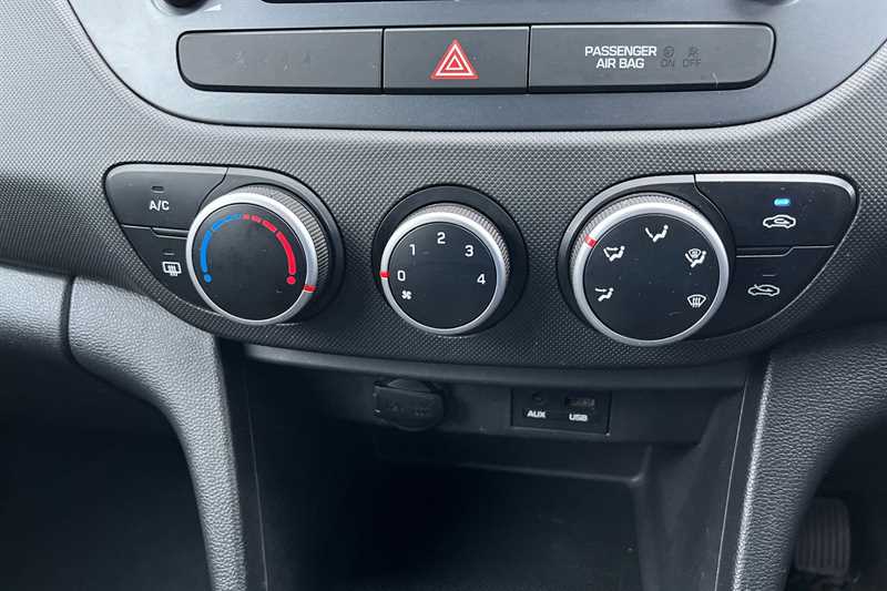 Used Hyundai i10 2017 for sale - 76610046: Photo 16