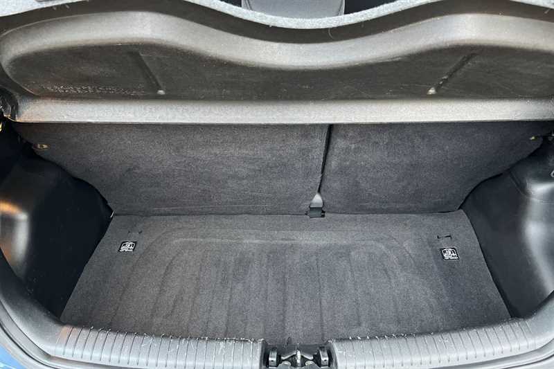 Used Hyundai i10 2017 for sale - 76610046: Photo 20