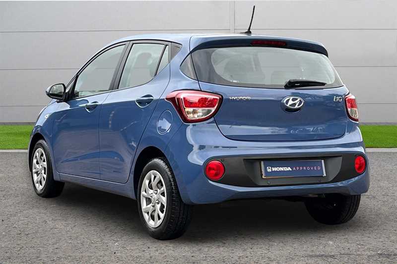 Used Hyundai i10 2017 for sale - 76610046: Photo 3