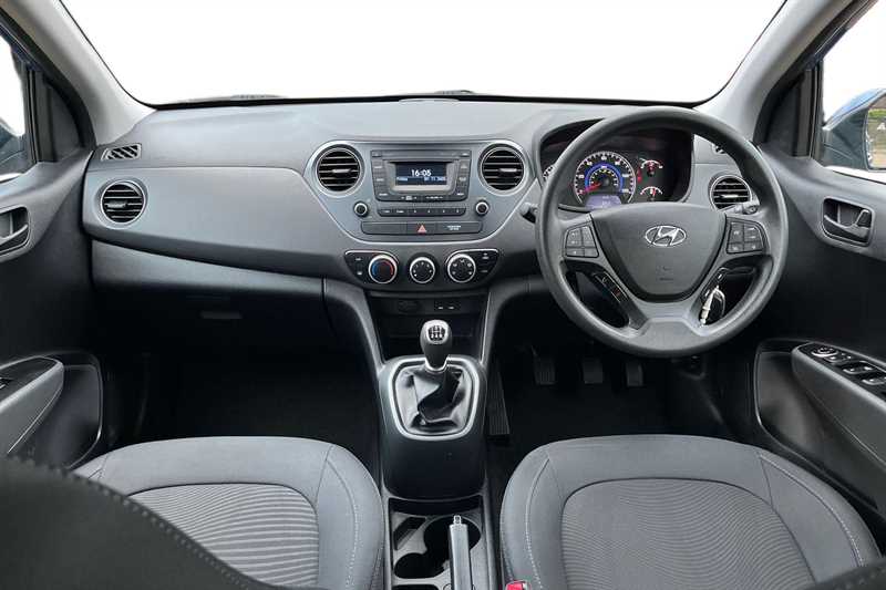 Used Hyundai i10 2017 for sale - 76610046: Photo 4