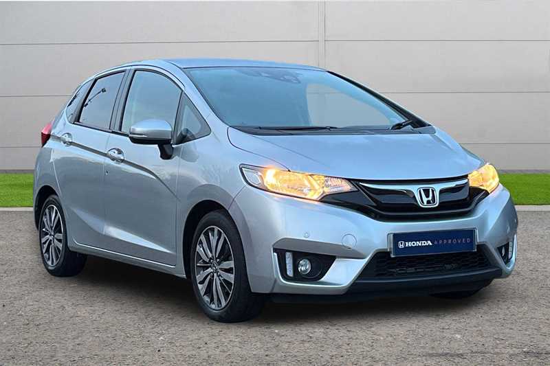 Used Honda Jazz 2015 for sale - 76563970: Photo 1