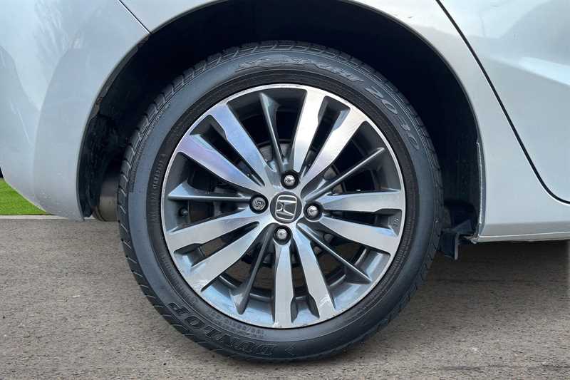 Used Honda Jazz 2015 for sale - 76563970: Photo 9