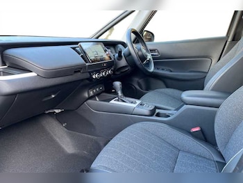 Used Honda Jazz 2024 for sale - 76648319: Photo