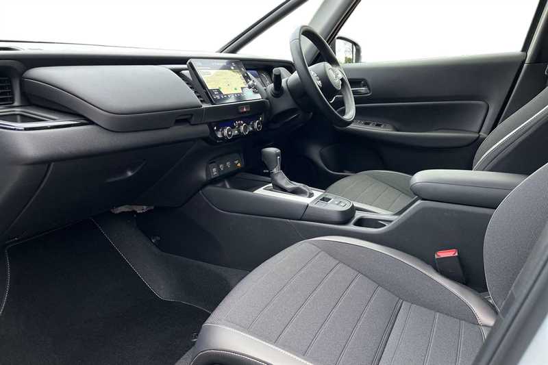 Used Honda Jazz 2023 for sale - 76773595: Photo 2