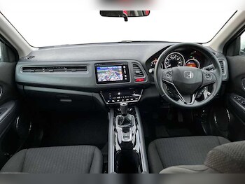 Used Honda HR-V 2016 for sale - 76311767: Photo