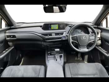 Used Lexus UX 2019 for sale - 75015396: Photo