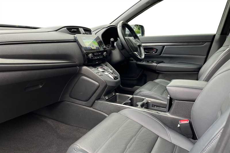 Used Honda CR-V 2021 for sale - 76155234: Photo 2