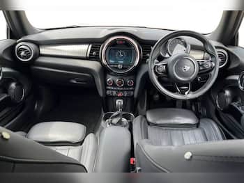 Used MINI Hatch 2020 for sale - 79647812: Photo