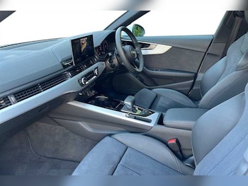 Used Audi A4 2024 for sale - 79511022: Photo