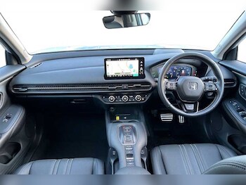 Used Honda ZR-V 2025 for sale - 76999899: Photo