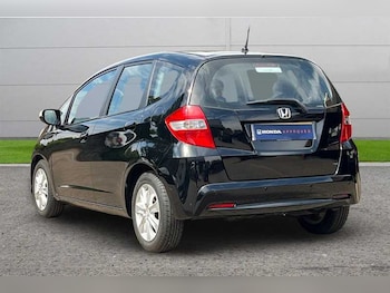 Used Honda Jazz 2011 for sale - 79160135: Photo