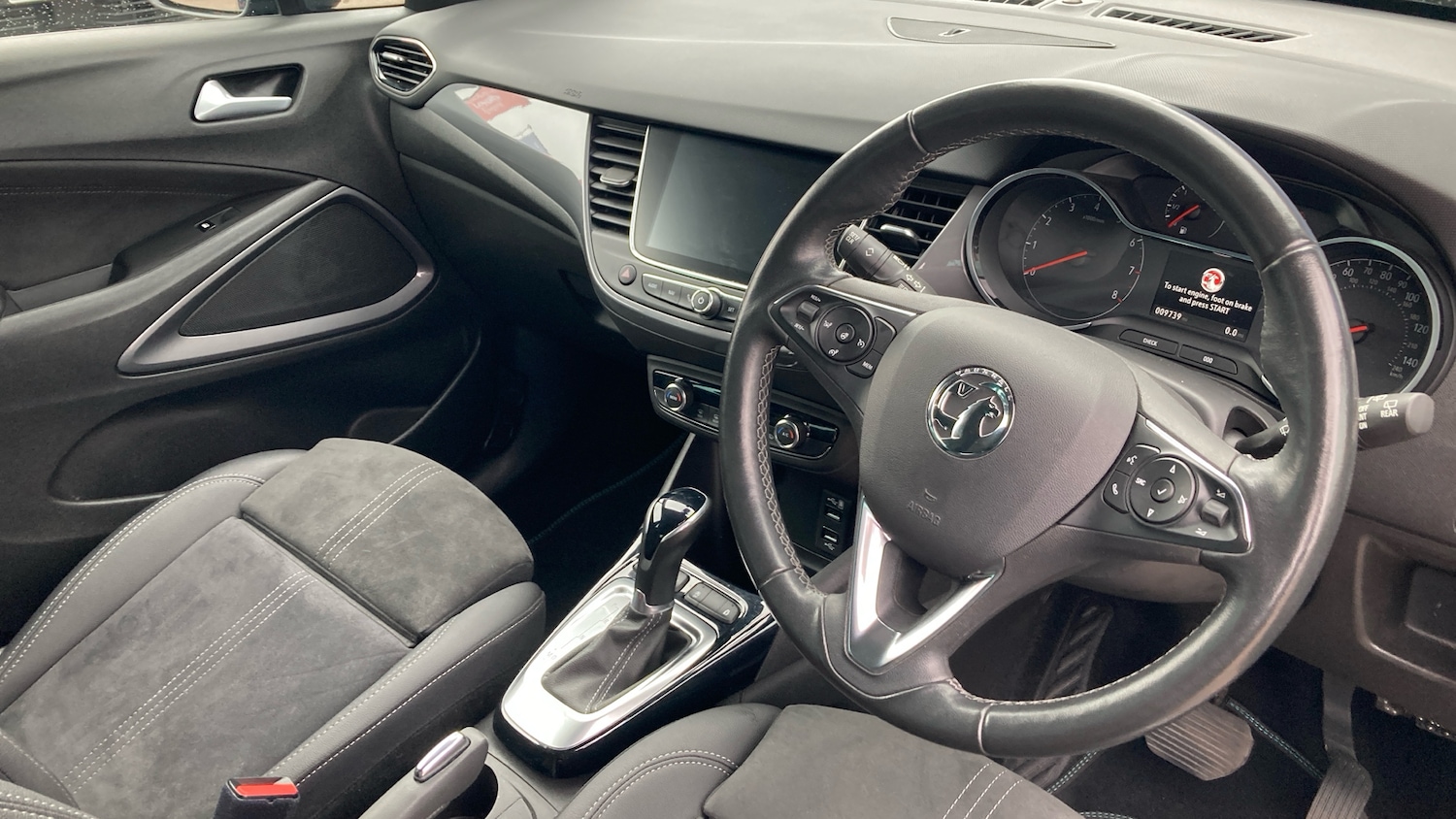 Used Vauxhall Crossland 2022 for sale - 75937991: Photo 11