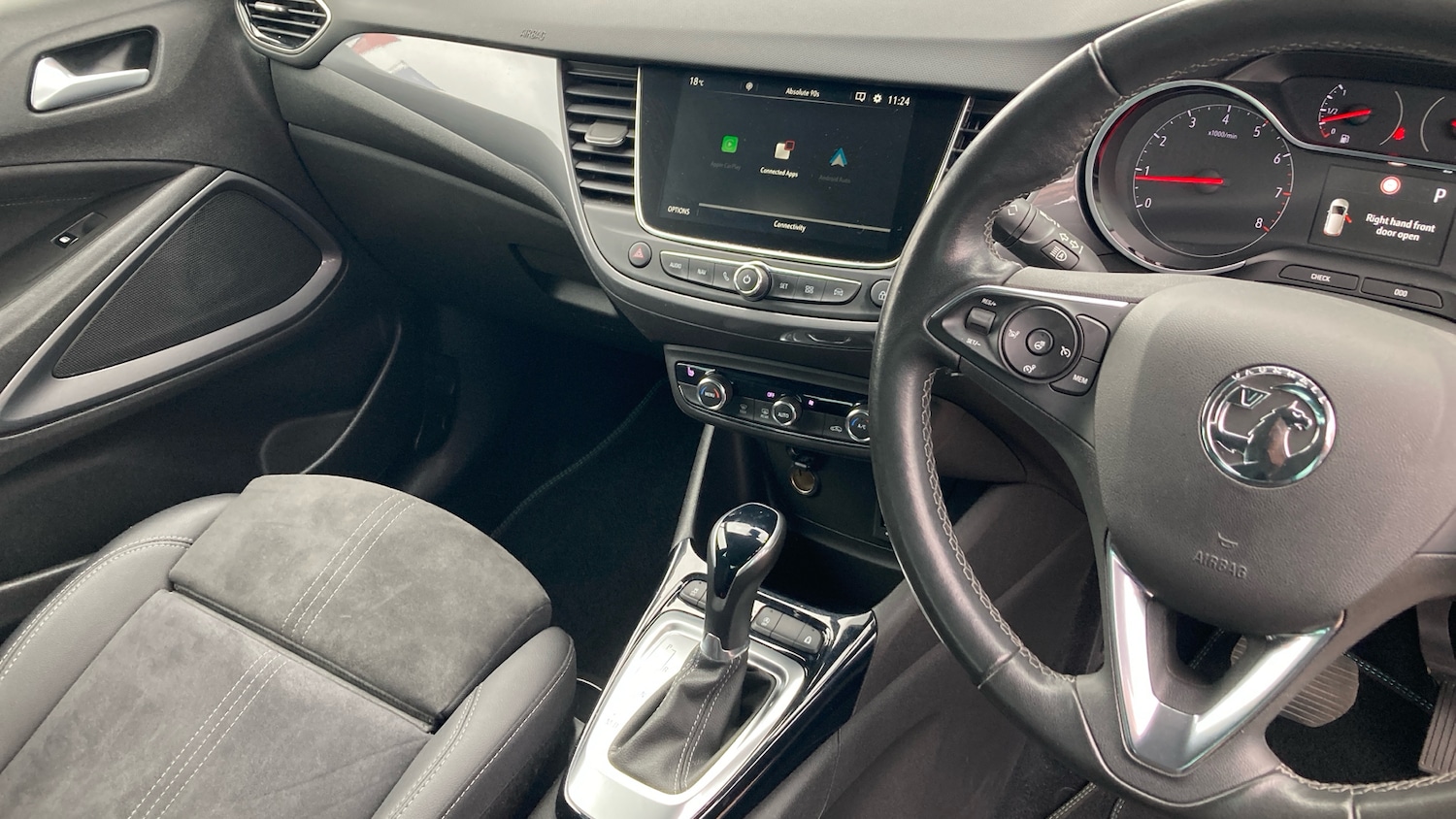 Used Vauxhall Crossland 2022 for sale - 75937991: Photo 14