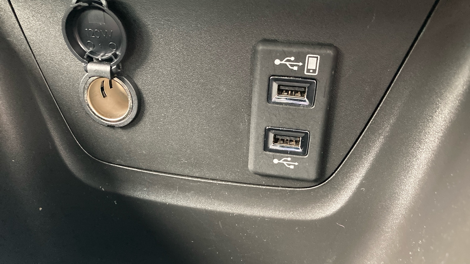 Used Vauxhall Crossland 2022 for sale - 75937991: Photo 30