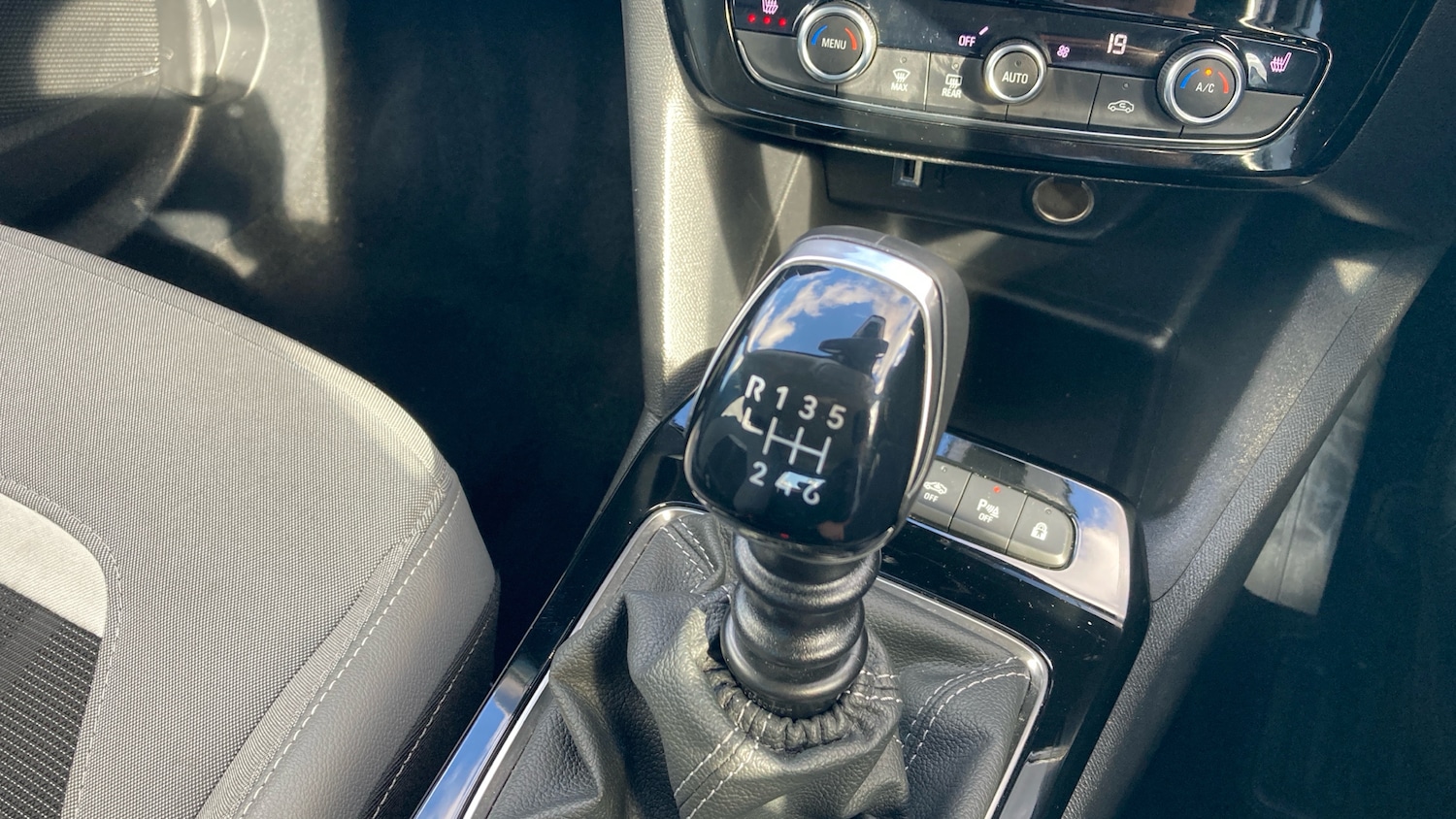 Used Vauxhall Mokka 2022 for sale - 77847641: Photo 35