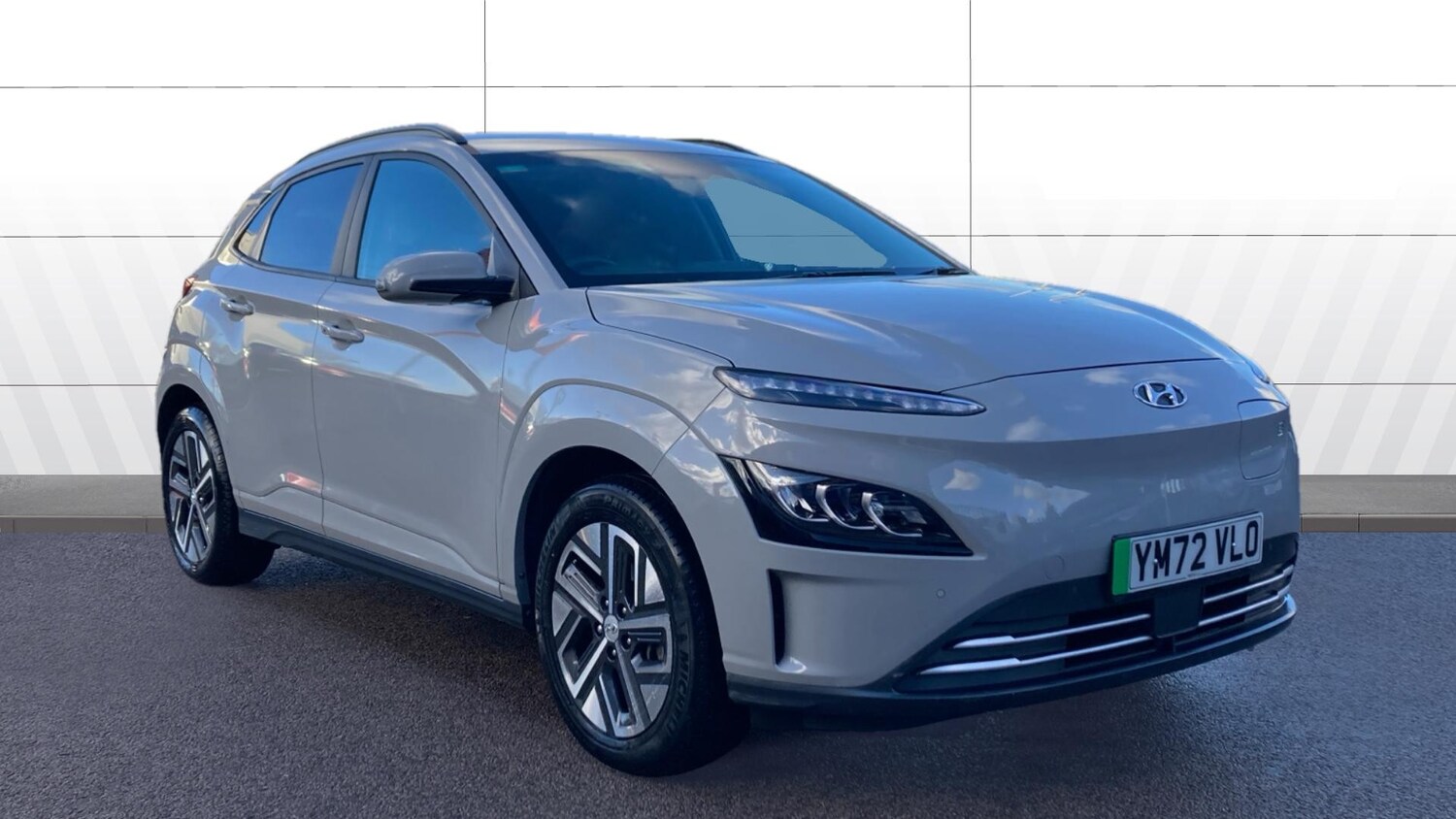 Used Hyundai KONA 2023 for sale - 76895233: Photo 1