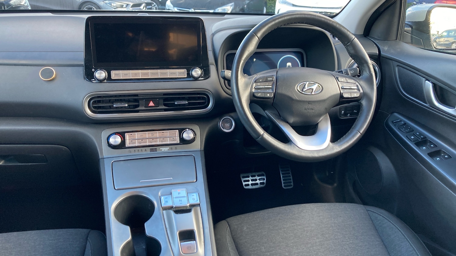 Used Hyundai KONA 2023 for sale - 76895233: Photo 10