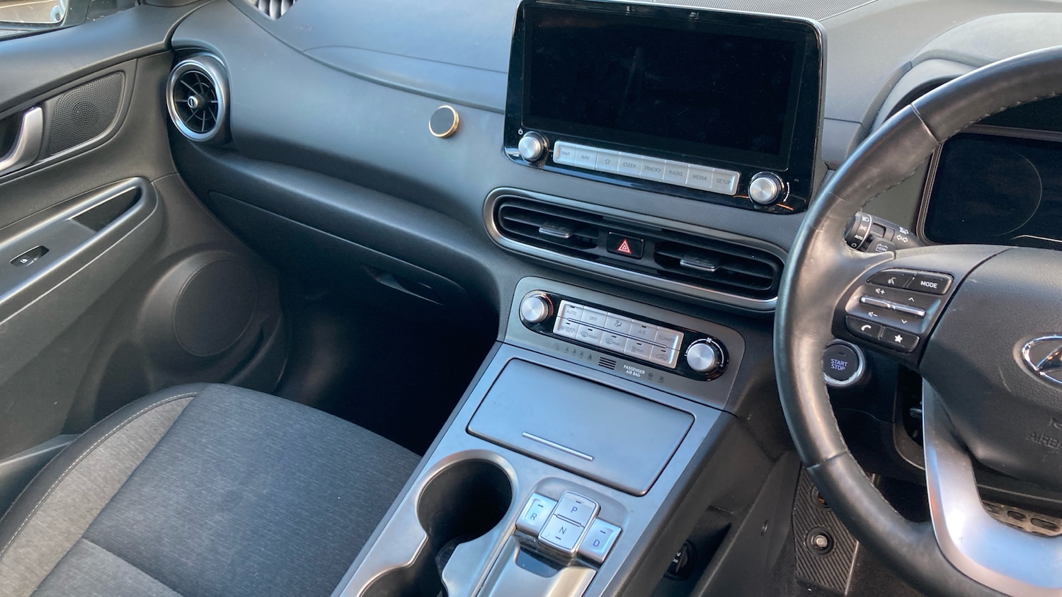 Used Hyundai KONA 2023 for sale - 76895233: Photo 14