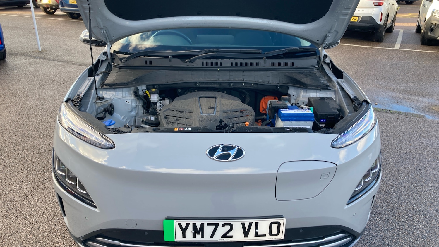 Used Hyundai KONA 2023 for sale - 76895233: Photo 8