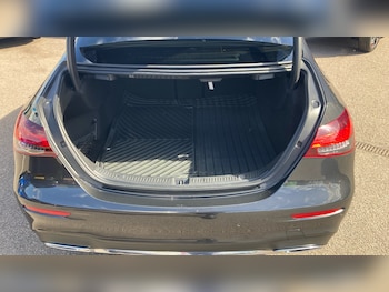 Used Mercedes-Benz E-Class 2021 for sale - 75987415: Photo
