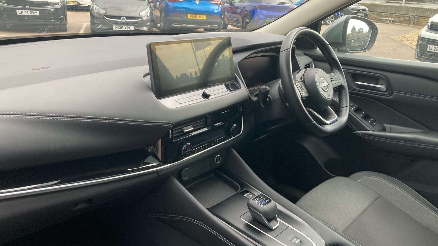 Used Nissan Qashqai 2022 for sale - 76101995: Photo 9