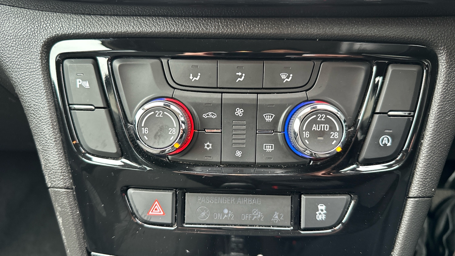 Used Vauxhall Mokka X 2019 for sale - 77893236: Photo 40