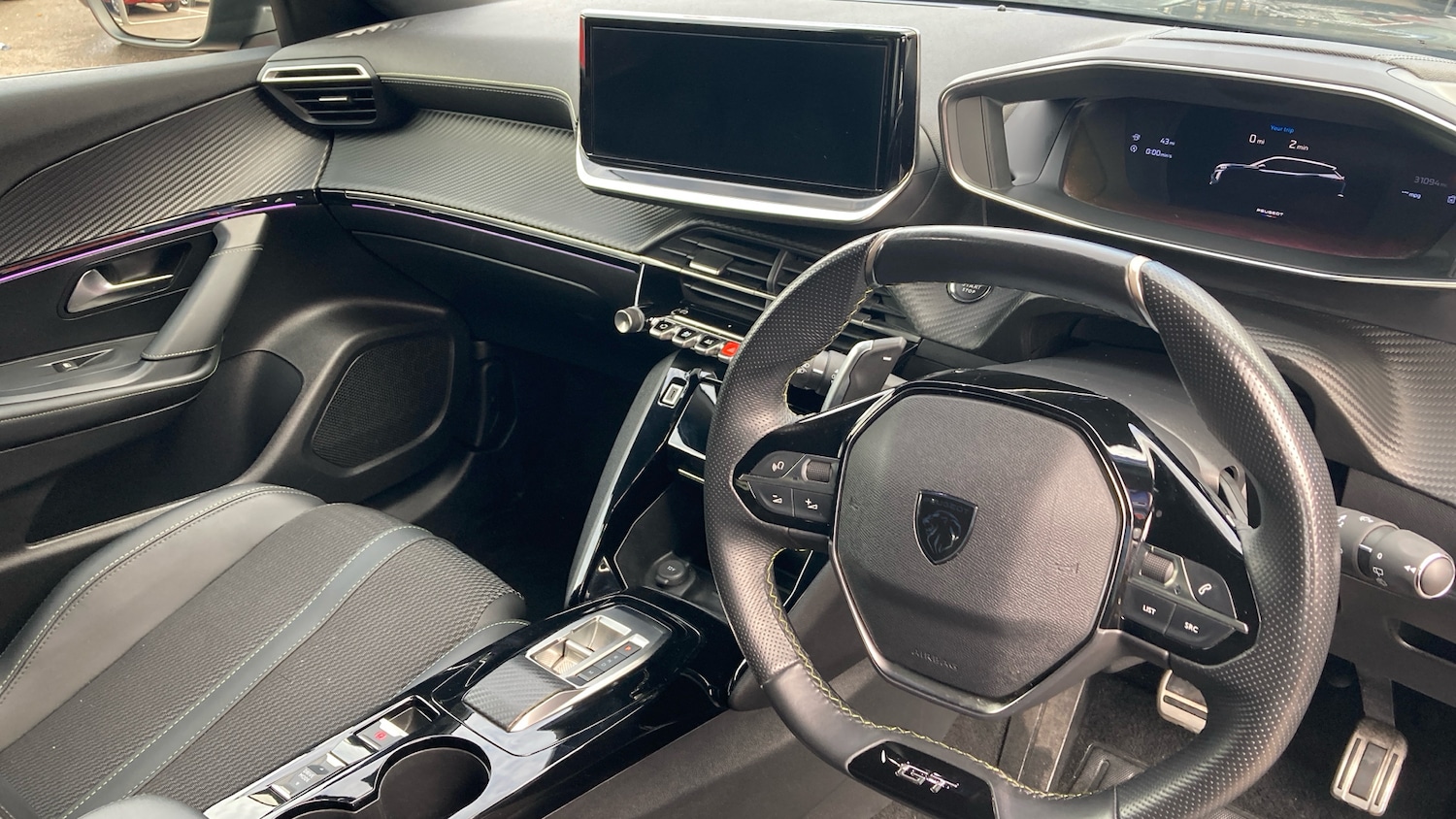 Used Peugeot 2008 2023 for sale - 76391600: Photo 11