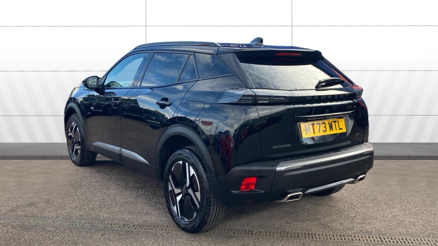 Used Peugeot 2008 2023 for sale - 76391600: Photo 2